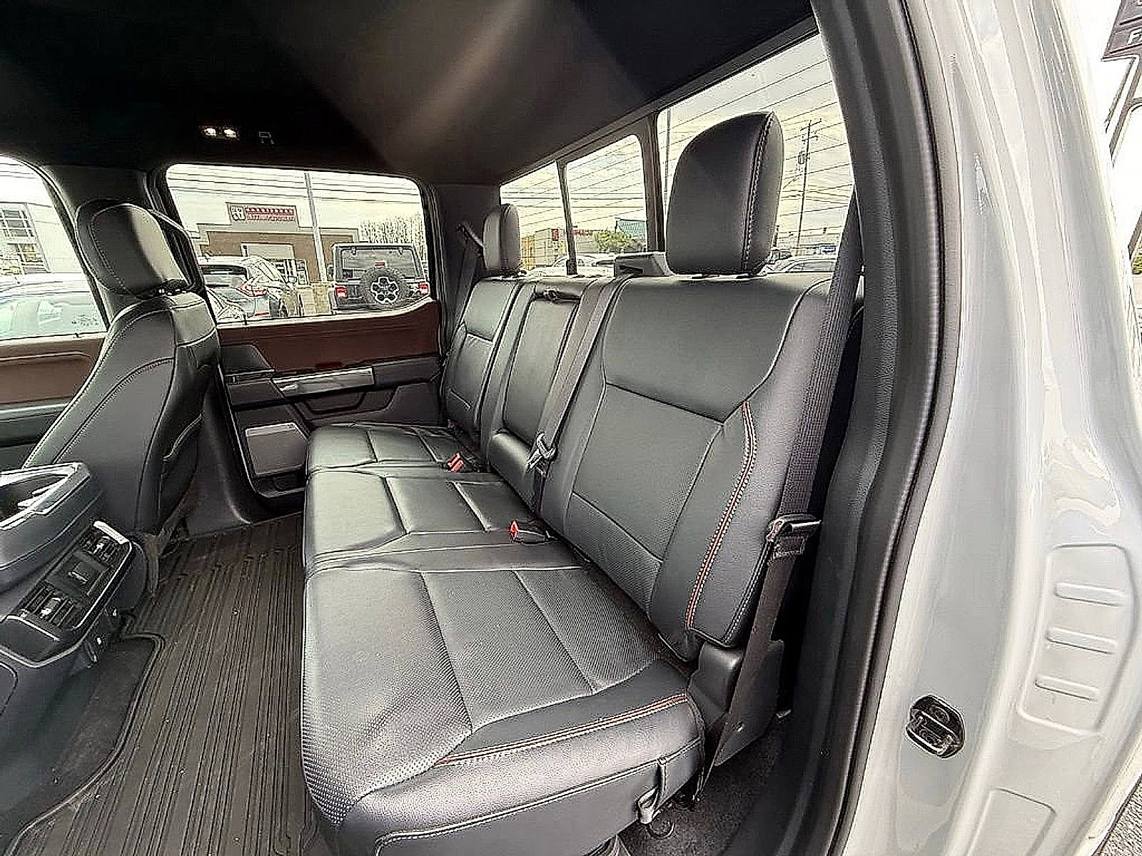 Used 2023 Ford F150 Lariat image 13