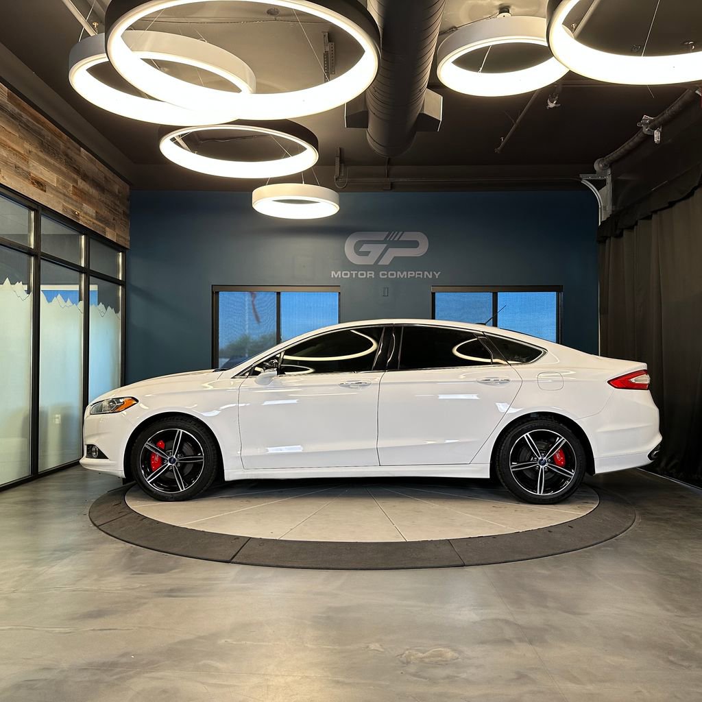 Used 2016 Ford Fusion SE w/ Equipment Group 202A FWD image 6