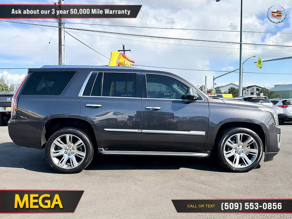 Used 2016 Cadillac Escalade Luxury AWD/4WD image 13