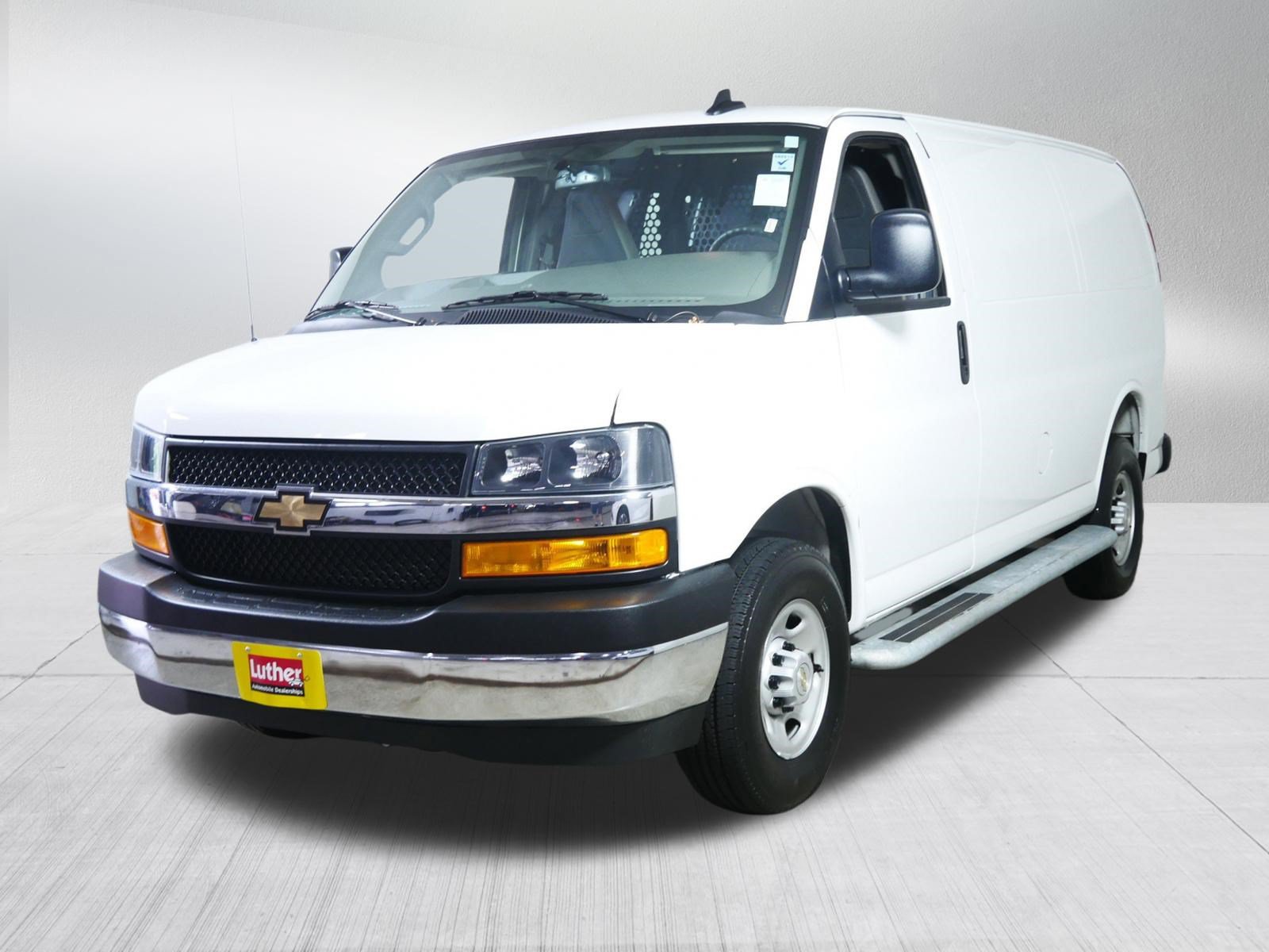 Used 2025 Chevrolet Express 2500 w/ Driver Convenience Package RWD image 3