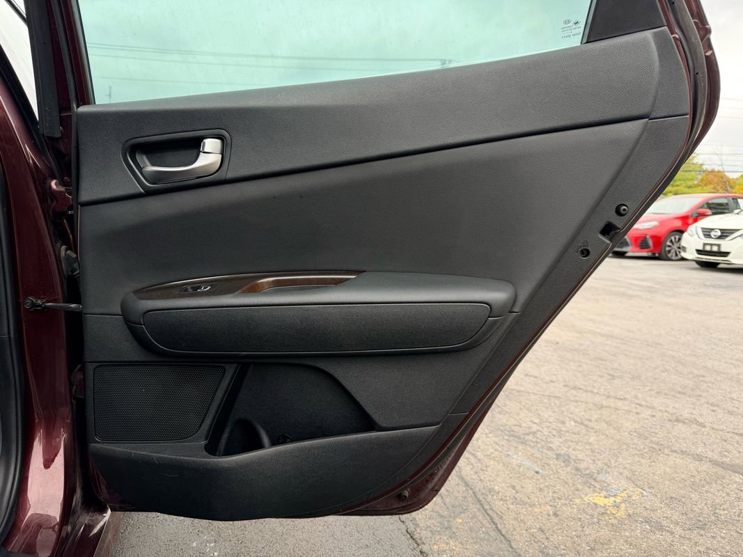 Used 2017 Kia Optima EX FWD image 28