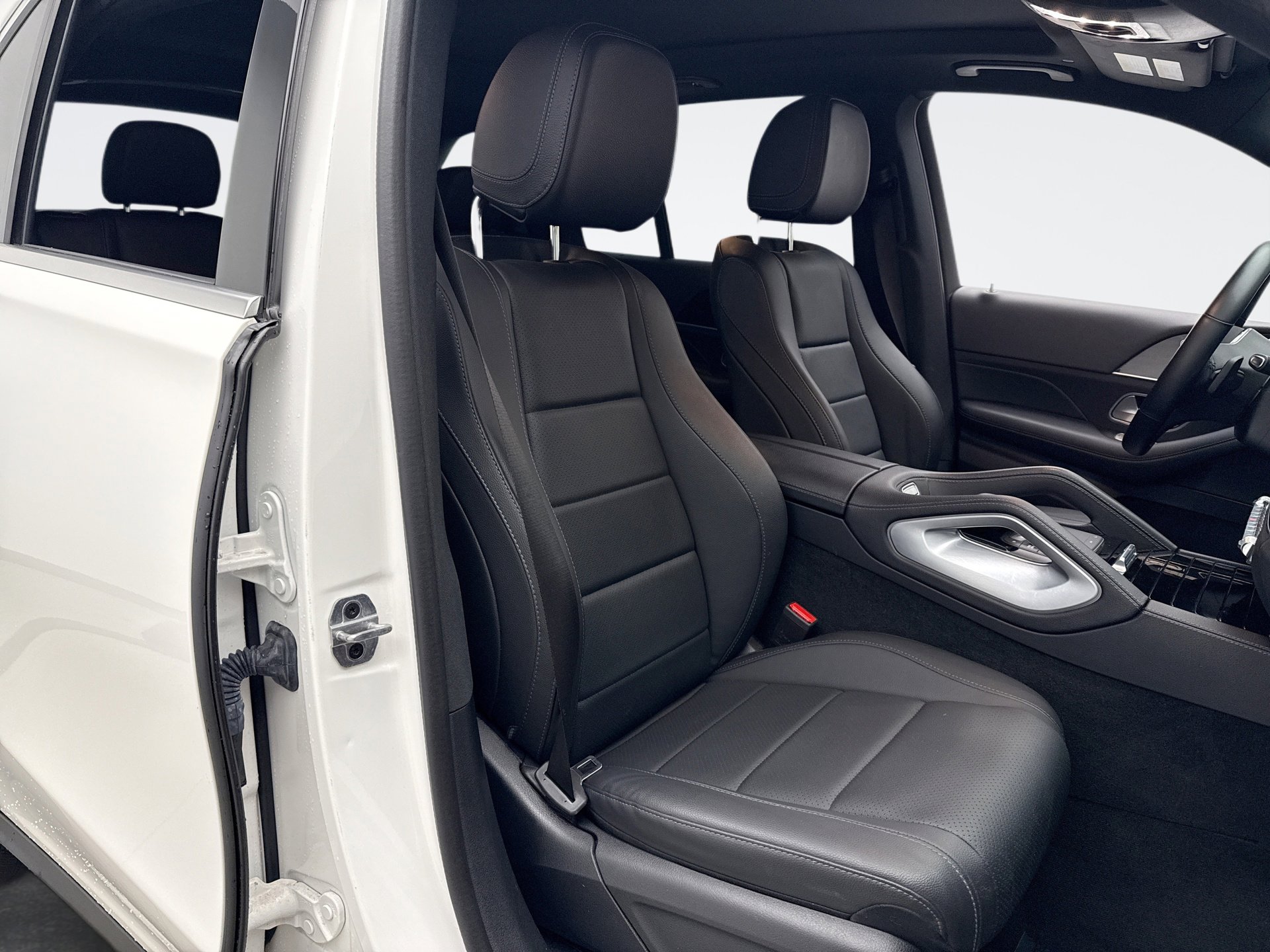 Used 2023 Mercedes-Benz GLE 350 4MATIC image 17