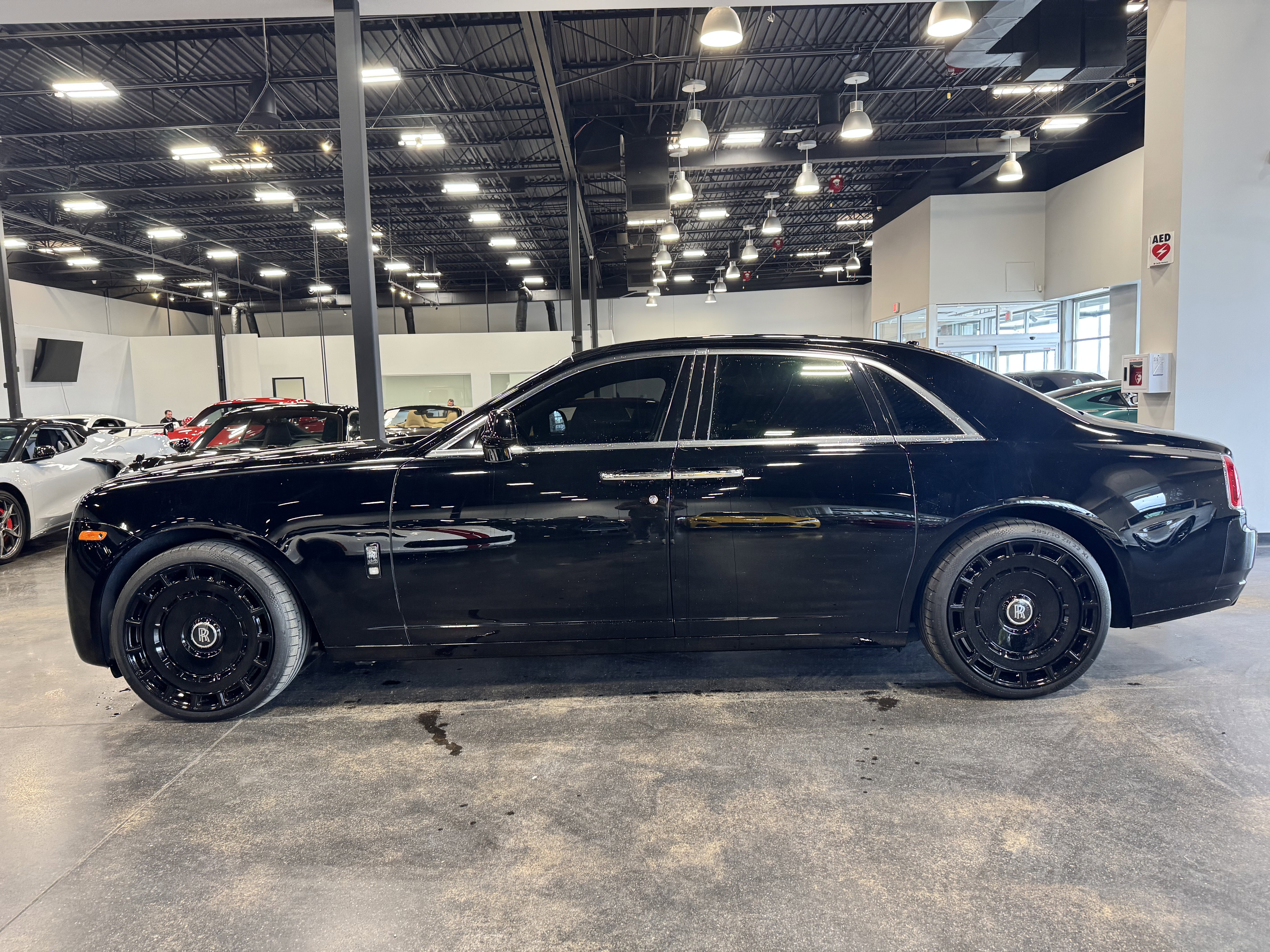 Used 2017 Rolls-Royce Ghost Black Badge image 26