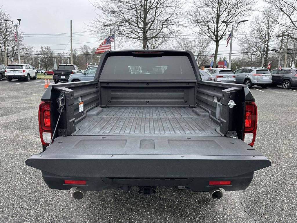 Certified 2023 Honda Ridgeline Sport image 9
