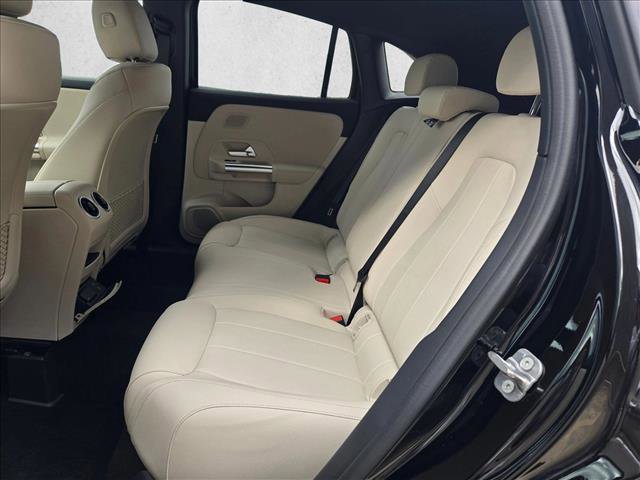 New 2026 Mercedes-Benz GLA 250 GLA 250 image 13