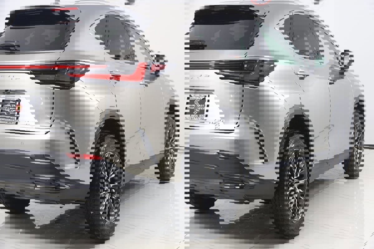 Used 2025 Lexus NX 350 AWD w/ Cold Area Package image 44