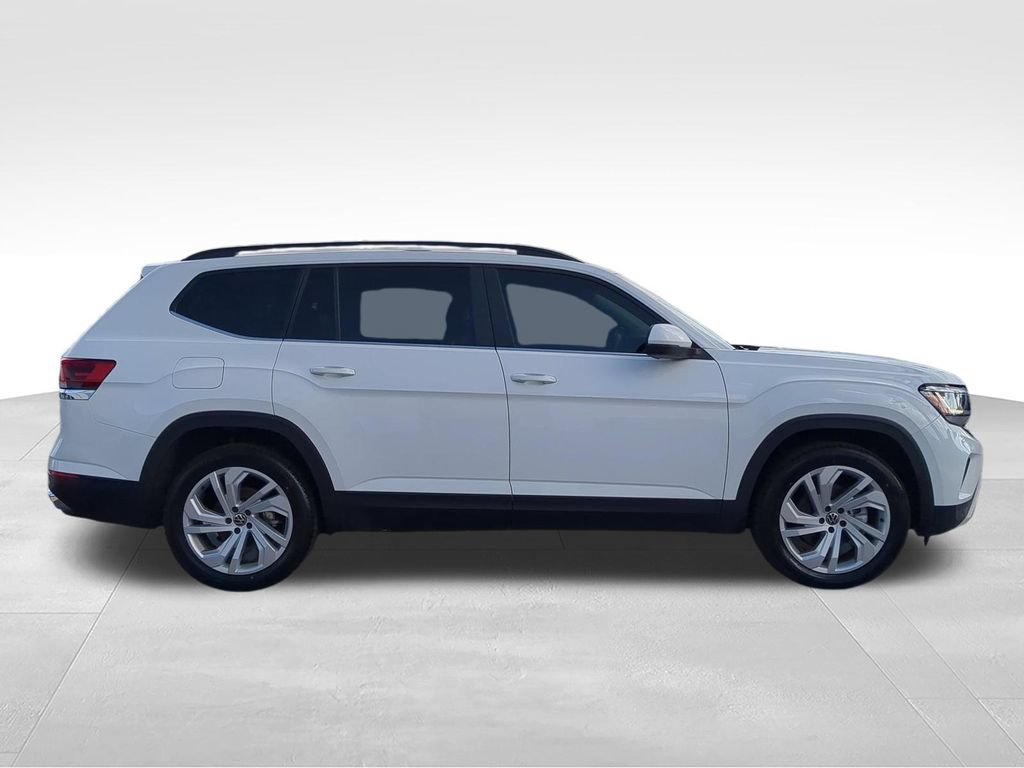 Certified 2023 Volkswagen Atlas SE FWD image 3