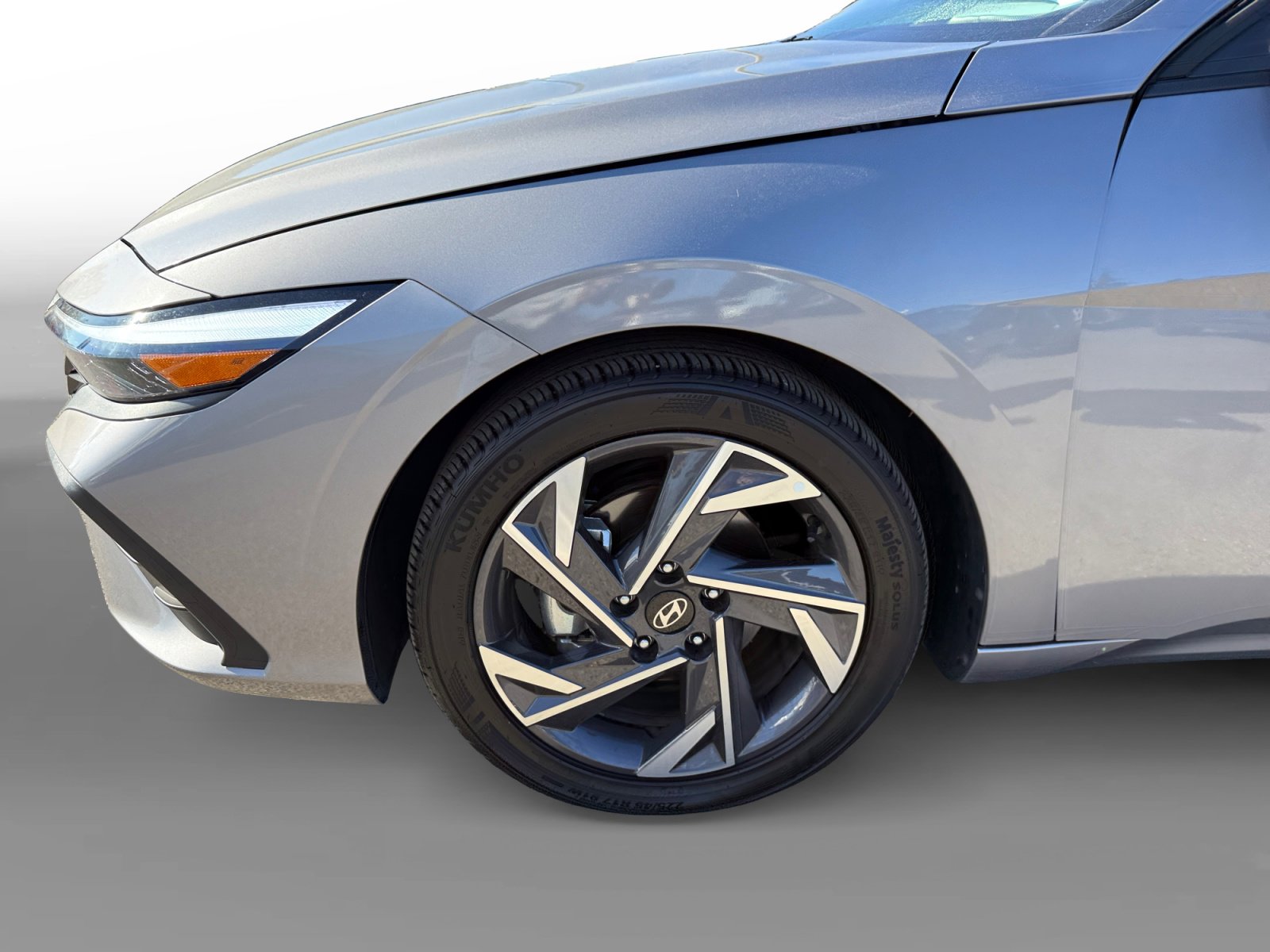 Certified 2025 Hyundai Elantra Sport image 9