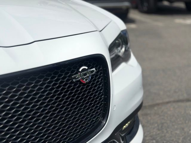 Used 2023 Chrysler 300 C RWD image 12