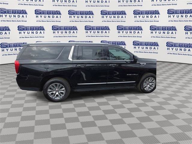 Used 2024 GMC Yukon XL Denali image 9