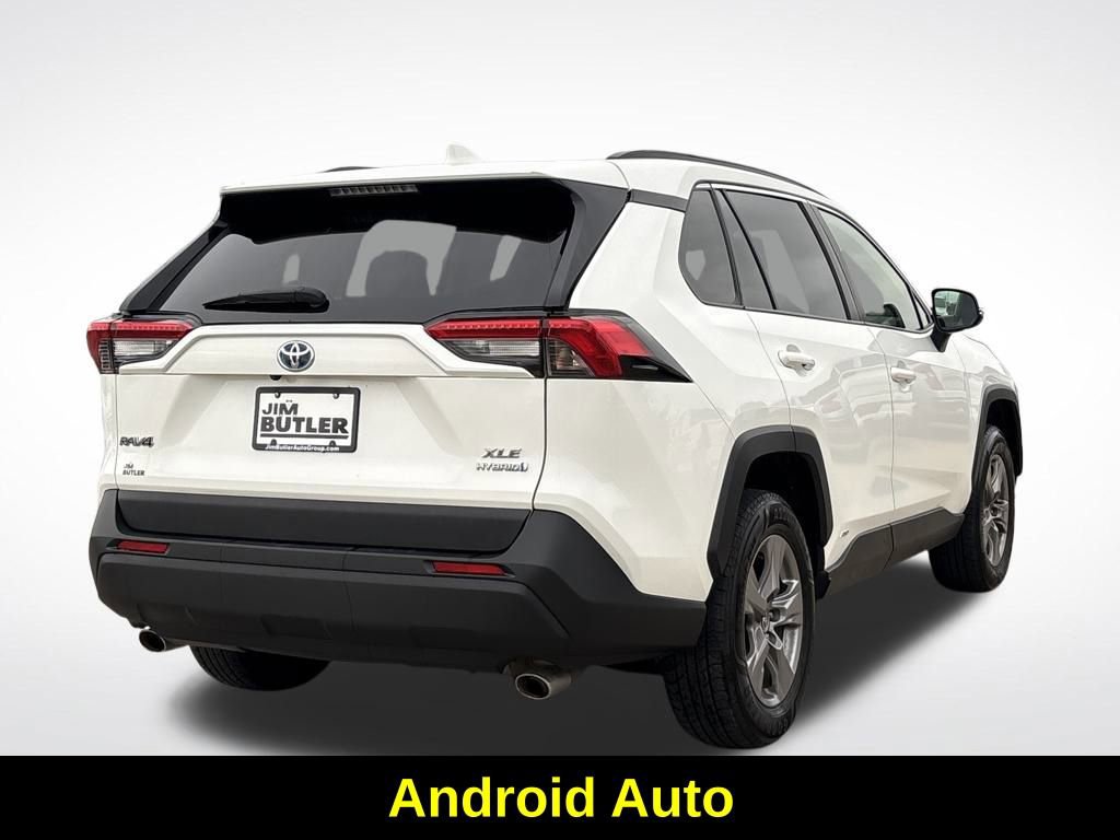 Used 2022 Toyota RAV4 XLE image 8