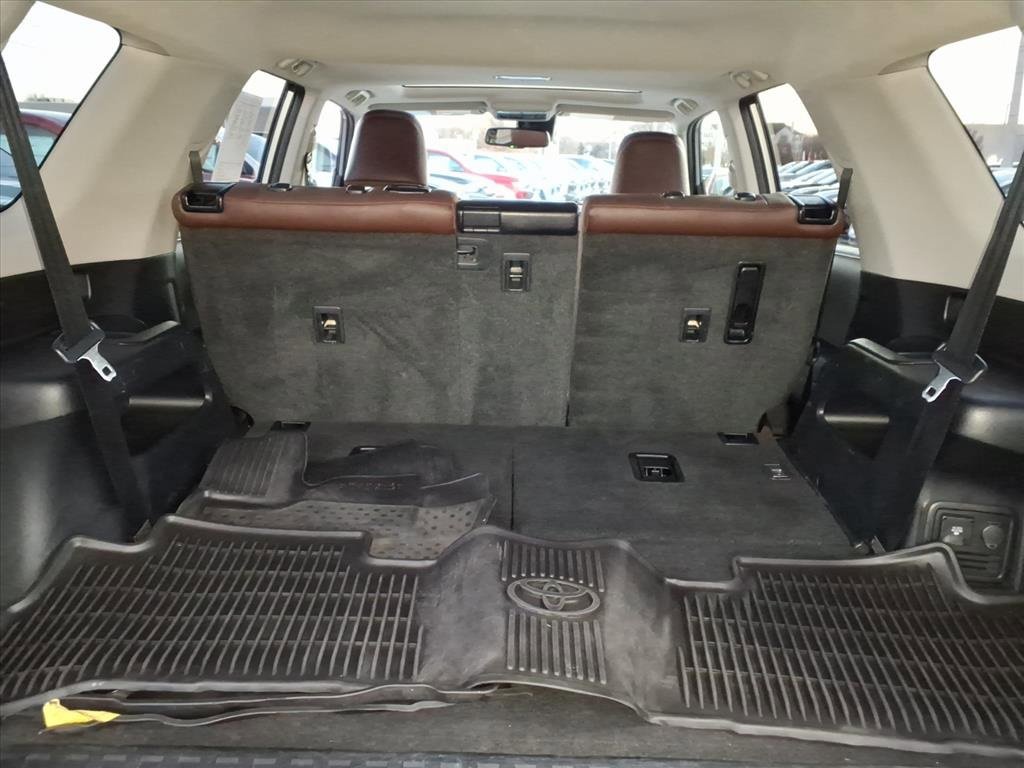 Used 2023 Toyota 4Runner Limited image 21