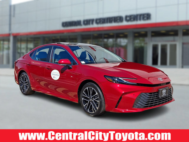 Used 2026 Toyota Camry XLE w/ Premium Plus Package video 1