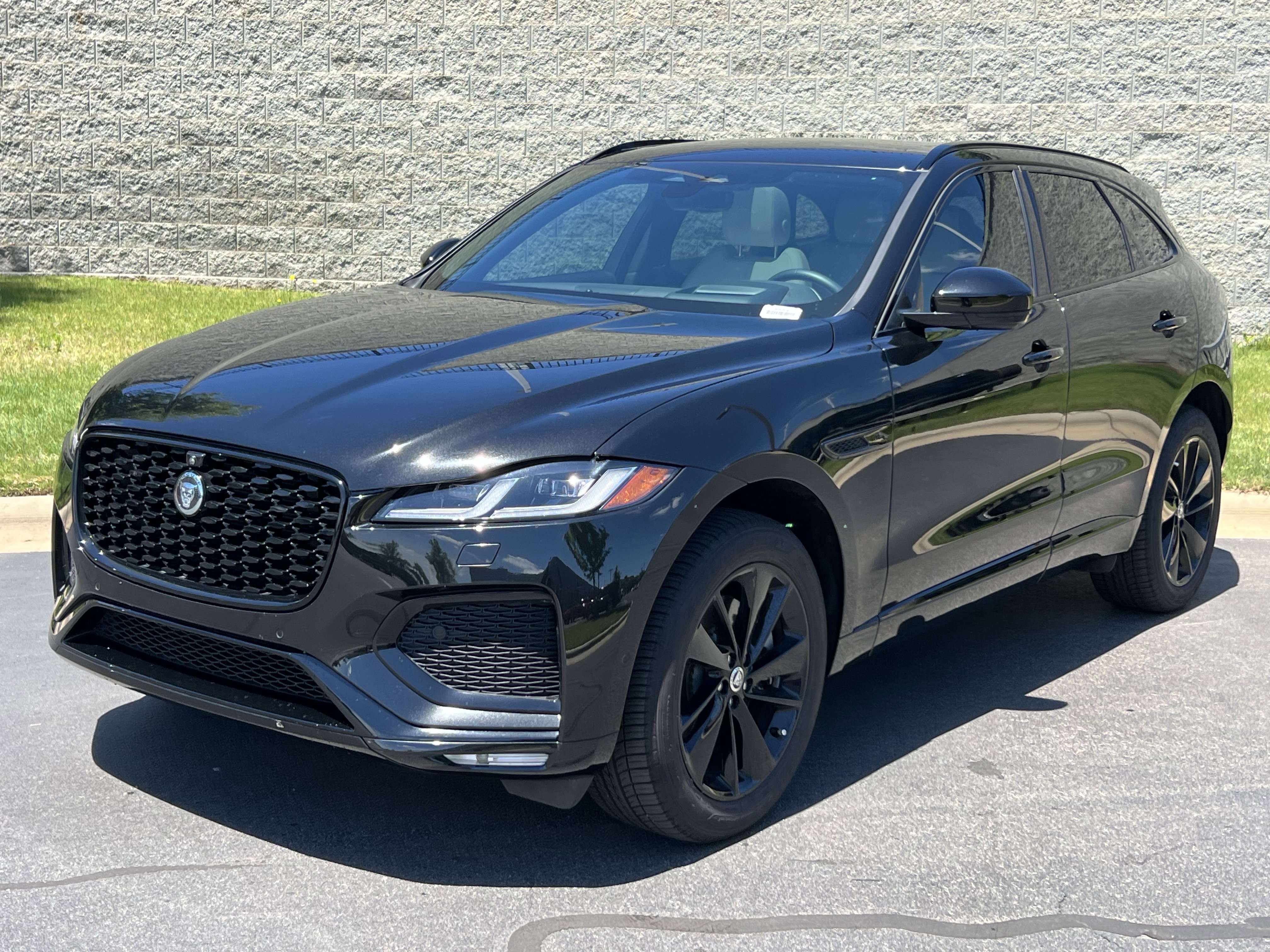 Used 2026 Jaguar F-PACE R-Dynamic S