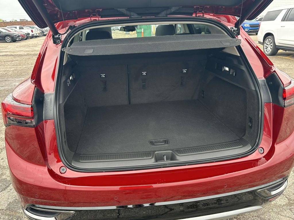 Used 2023 Buick Envision Essence w/ Sport Touring Package image 13