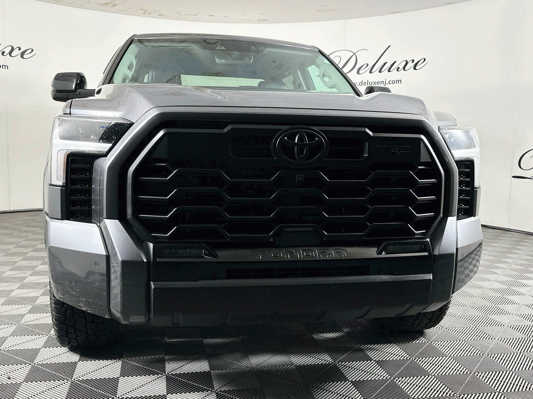 Used 2024 Toyota Tundra Limited w/ TRD Off-Road Package AWD/4WD image 30