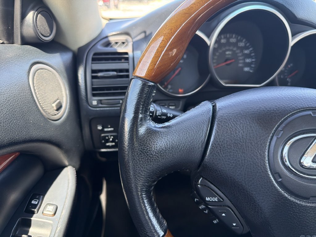 Used 2003 Lexus SC 430 Convertible RWD image 20