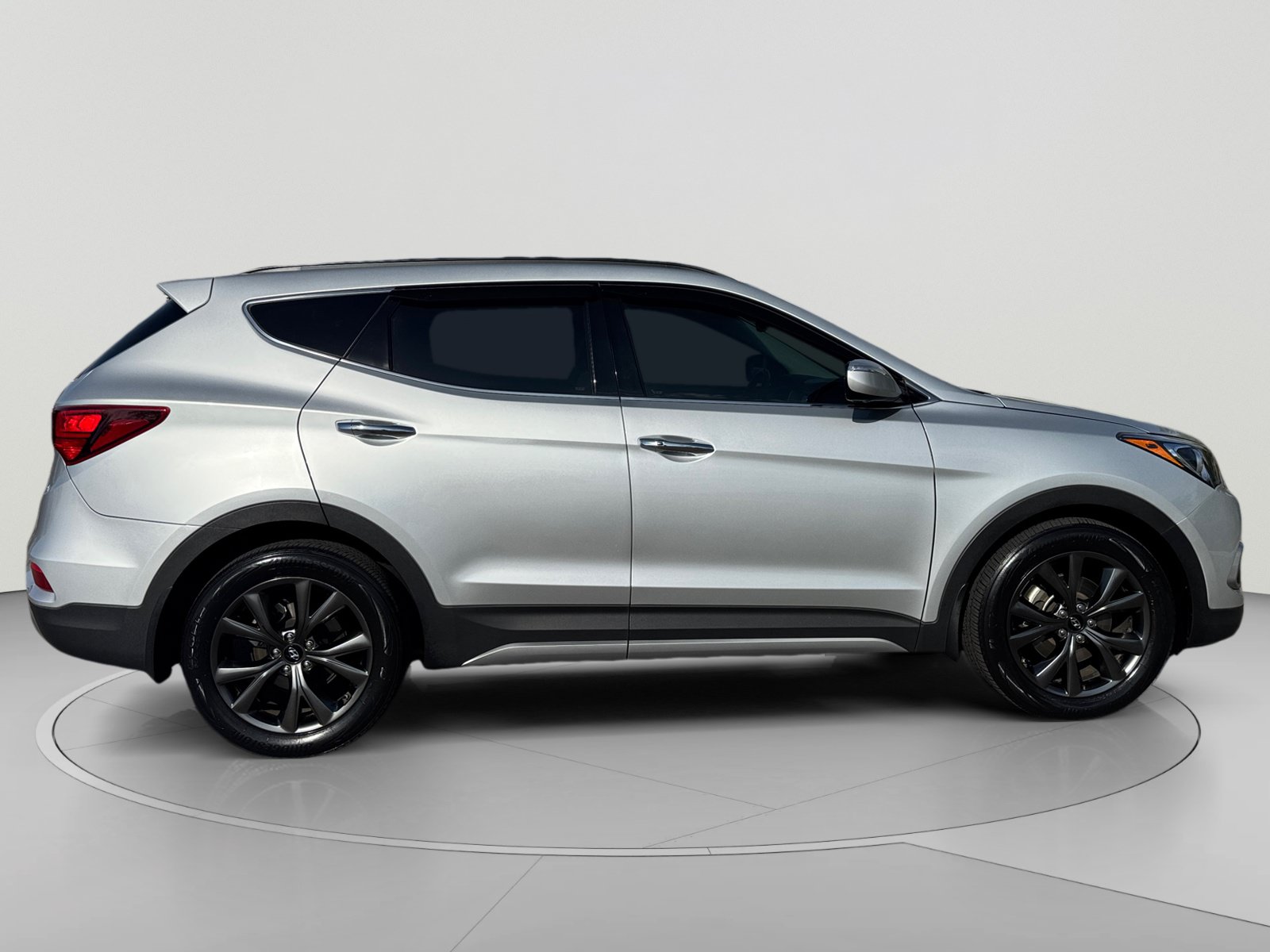 Used 2017 Hyundai Santa Fe Sport AWD/4WD image 6