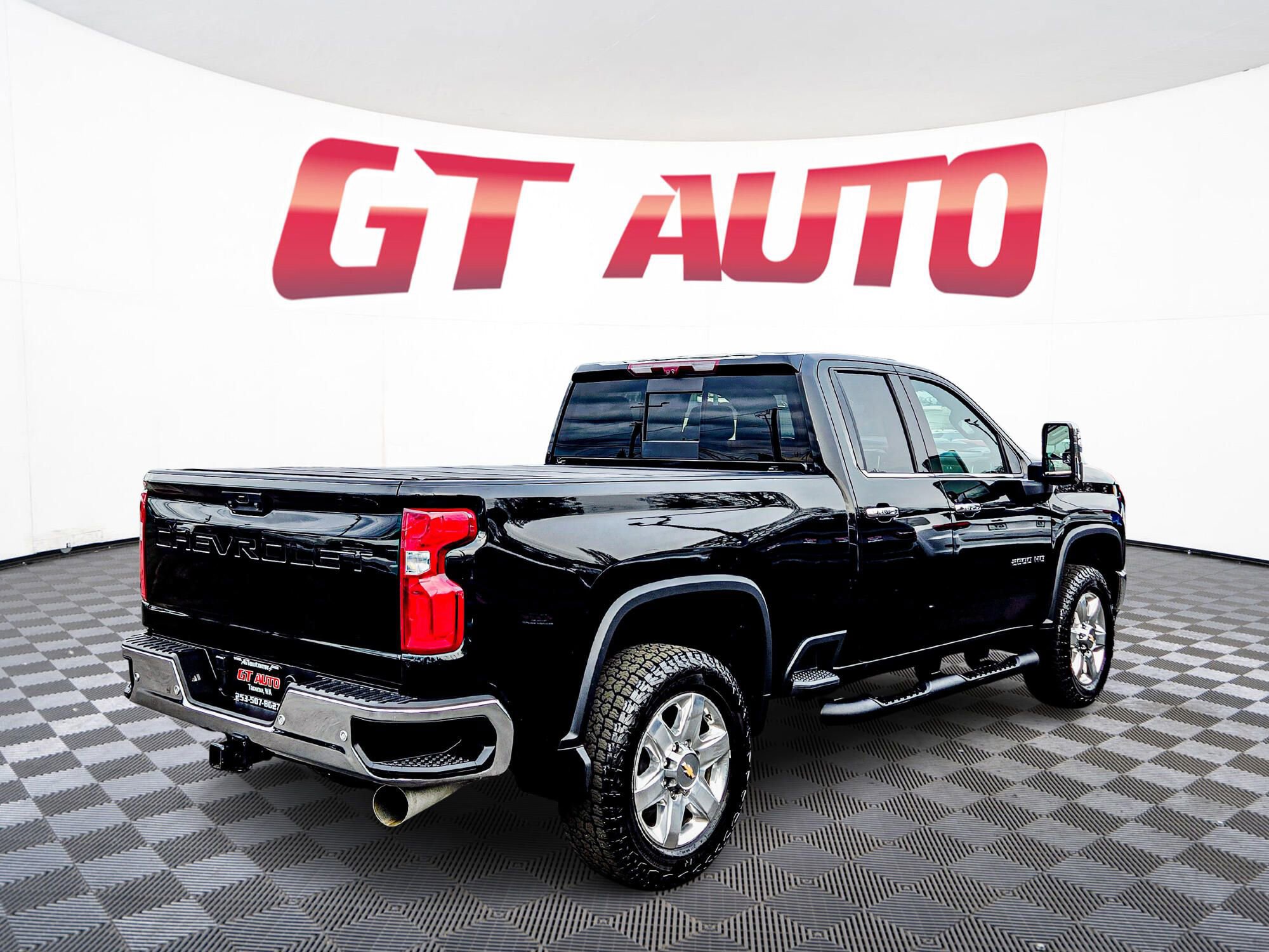 Used 2023 Chevrolet Silverado 2500 LTZ image 7