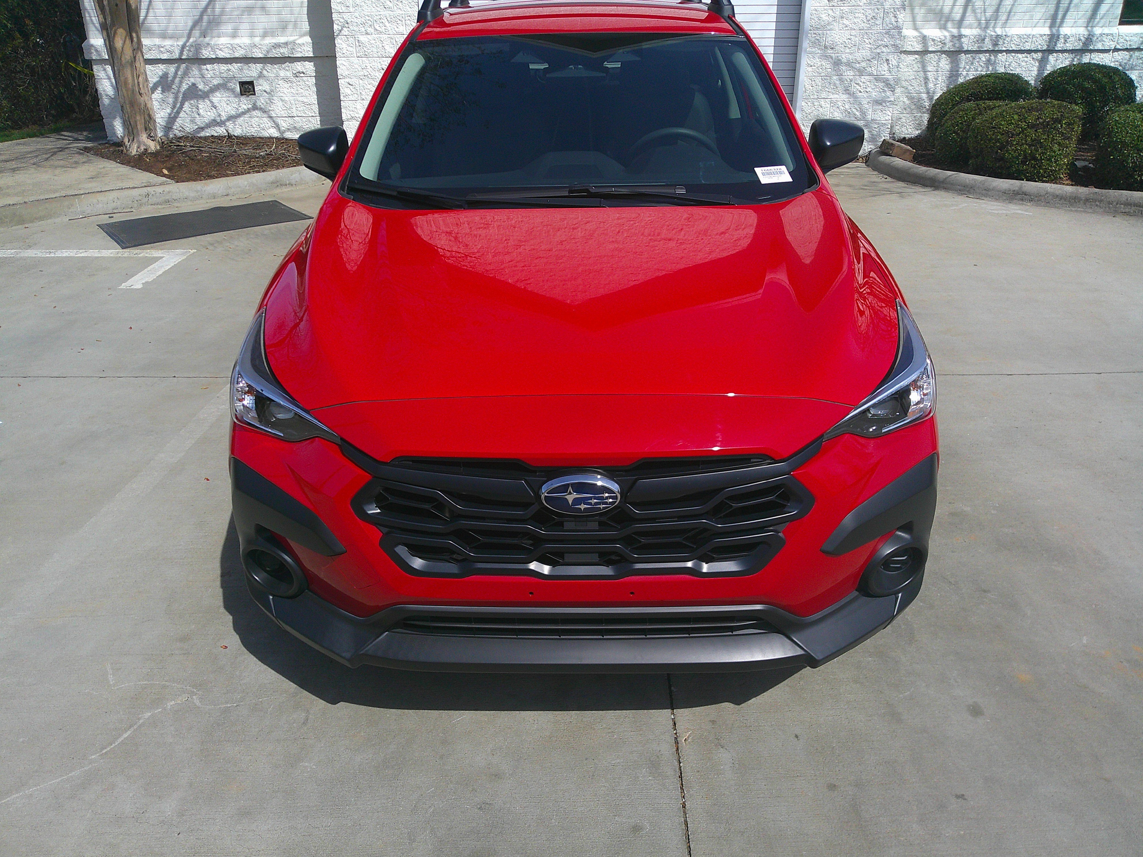 Used 2024 Subaru Crosstrek 2.0i image 5