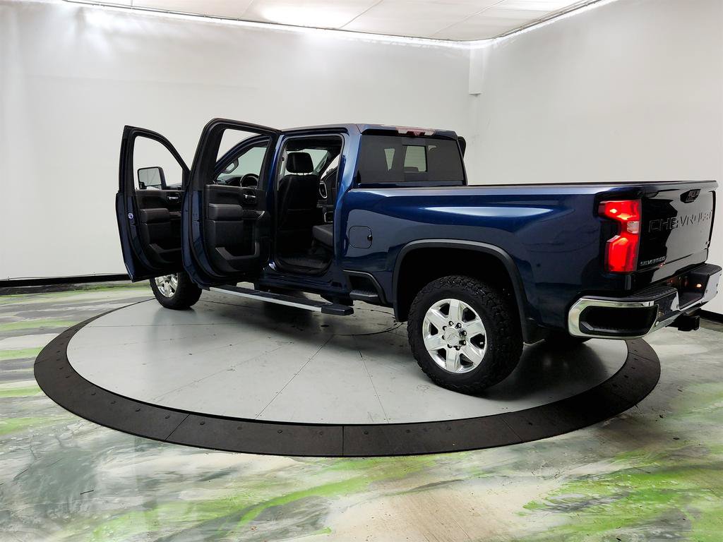 Used 2020 Chevrolet Silverado 2500 LTZ w/ LTZ Premium Package AWD/4WD image 12