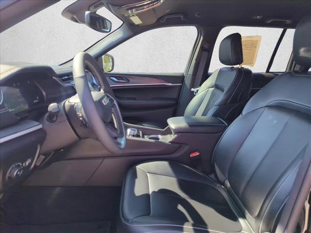 Used 2024 Jeep Grand Cherokee Limited w/ Trailer Tow Package image 16