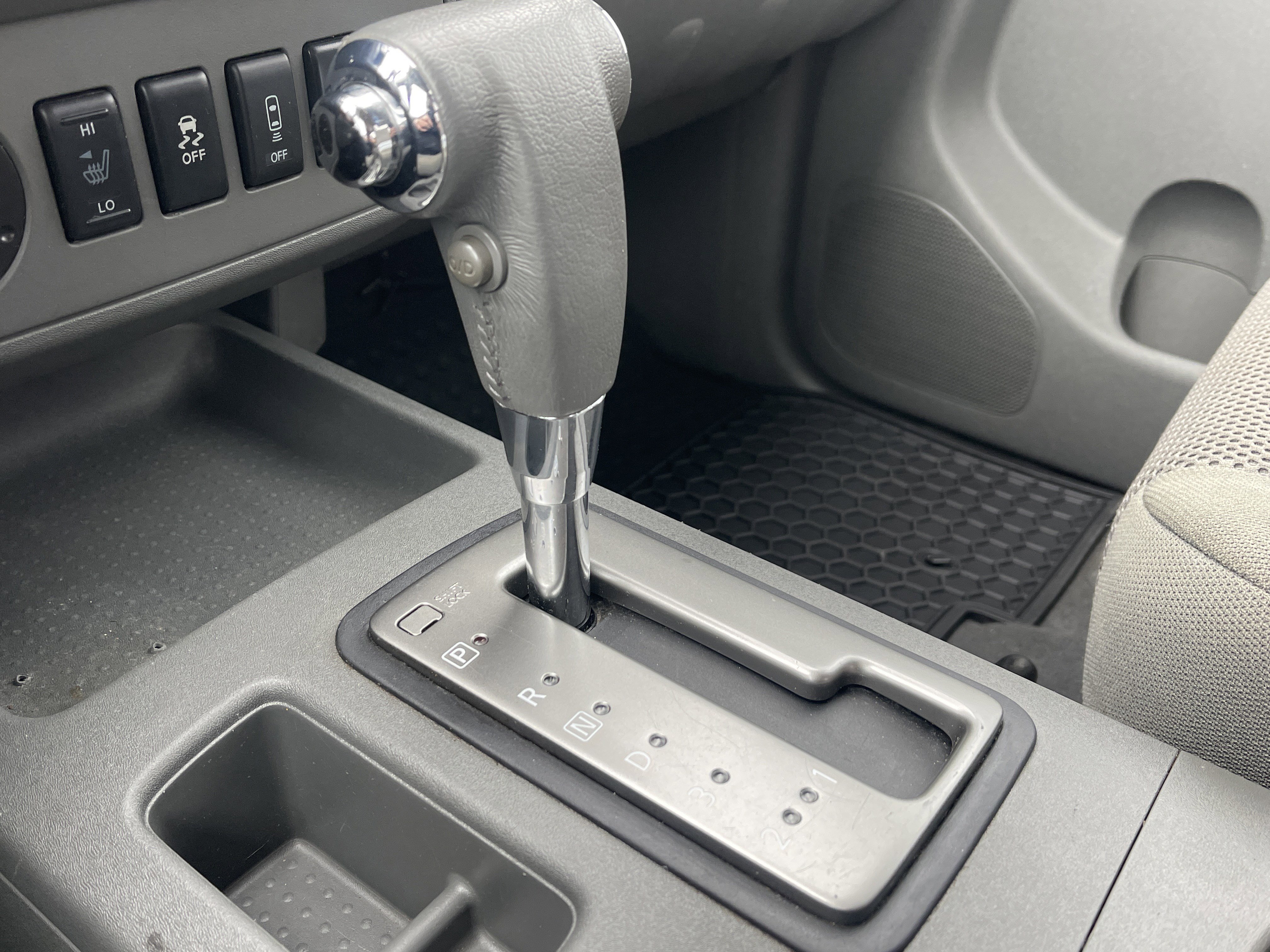 Used 2019 Nissan Frontier SV w/ Value Truck Package image 16