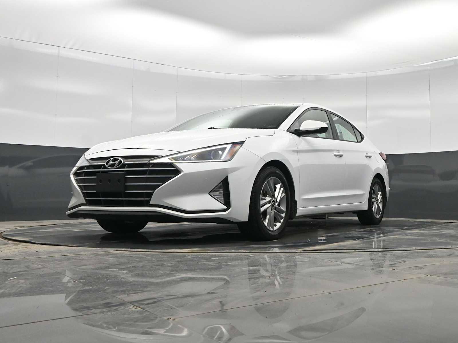 Used 2020 Hyundai Elantra SEL image 31