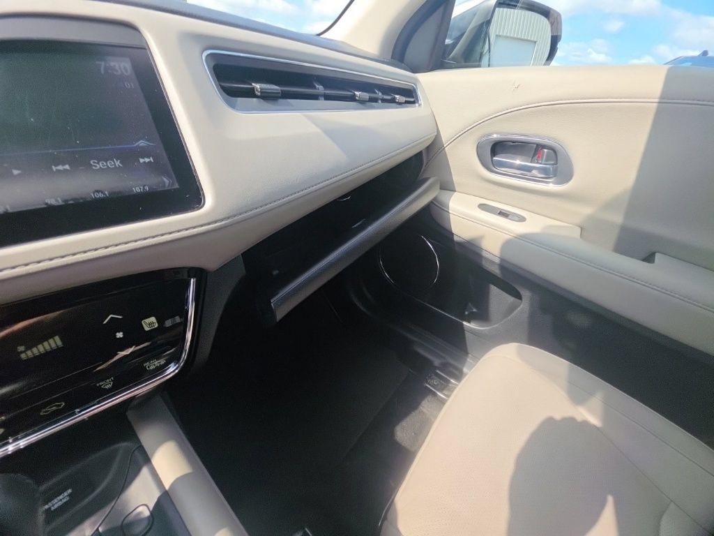 Used 2021 Honda HR-V EX-L image 23