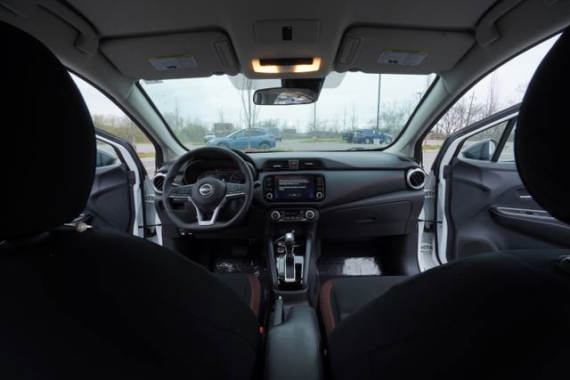 Used 2025 Nissan Versa SR w/ Trunk Package image 24