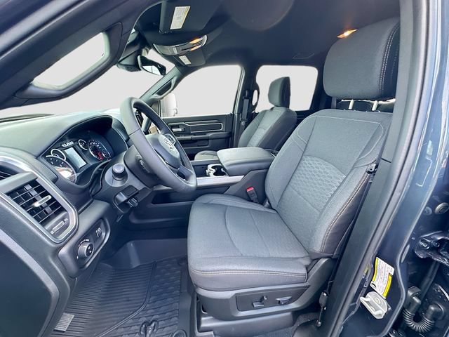 New 2026 RAM 2500 Big Horn AWD/4WD image 16
