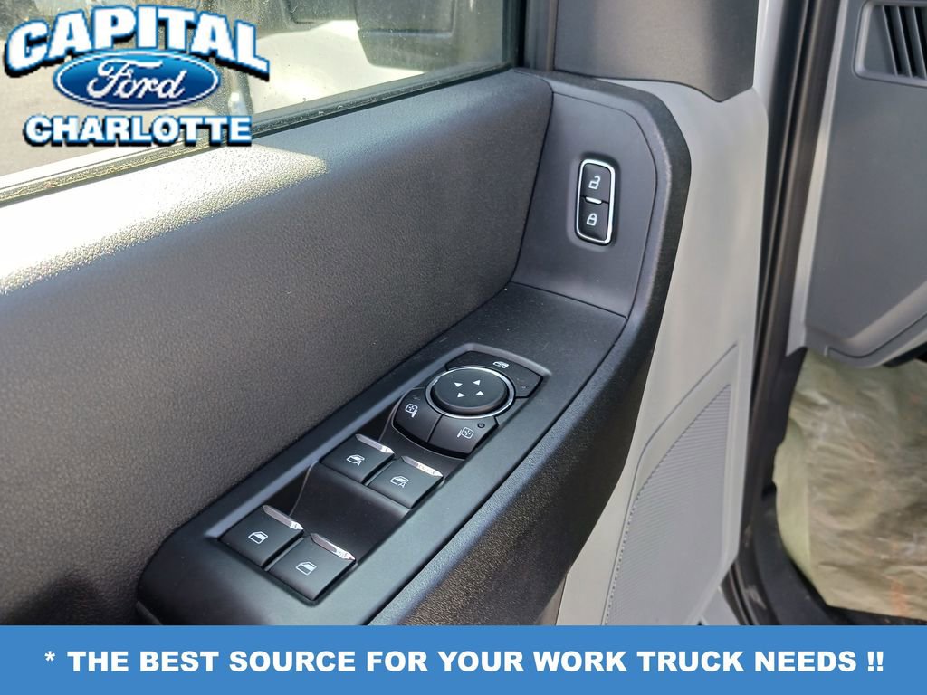 New 2025 Ford F550 4x4 Crew Cab Super Duty image 7