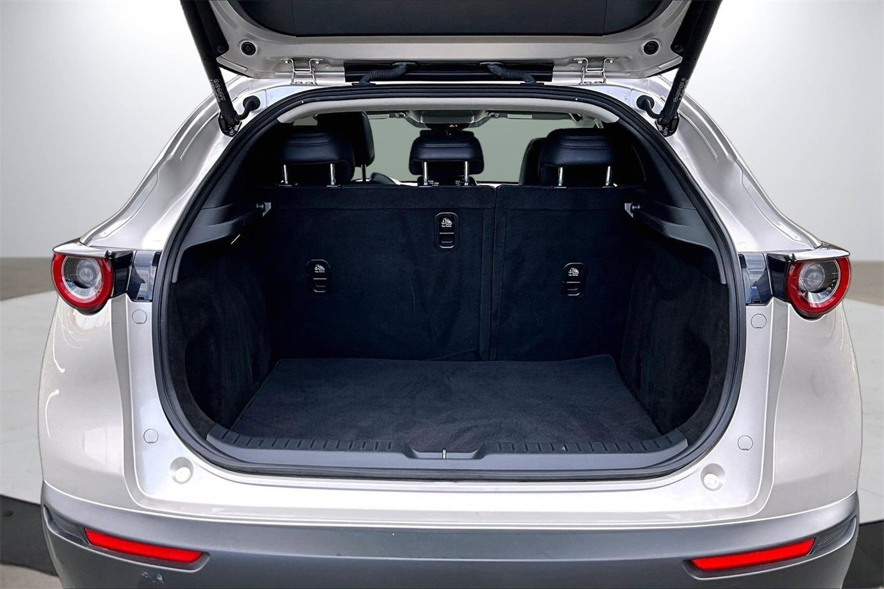 Used 2022 MAZDA CX-30 AWD 2.5 S w/ Premium Package image 26