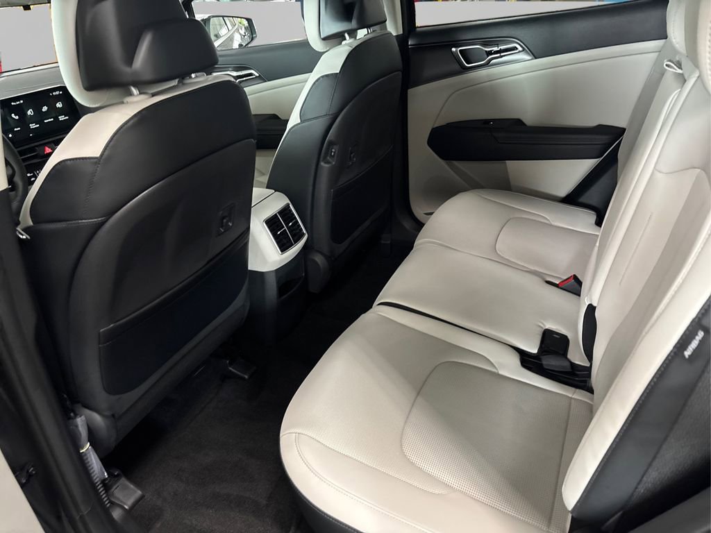 New 2026 Kia Sportage EX FWD image 10