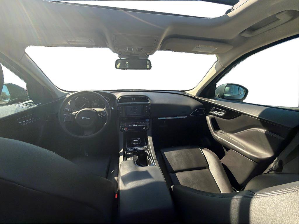 Used 2017 Jaguar F-PACE Premium AWD/4WD image 21