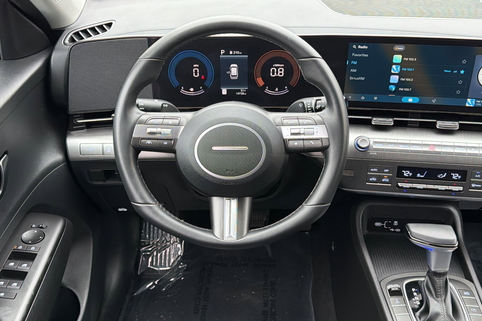 Used 2025 Hyundai Kona SEL AWD/4WD image 14