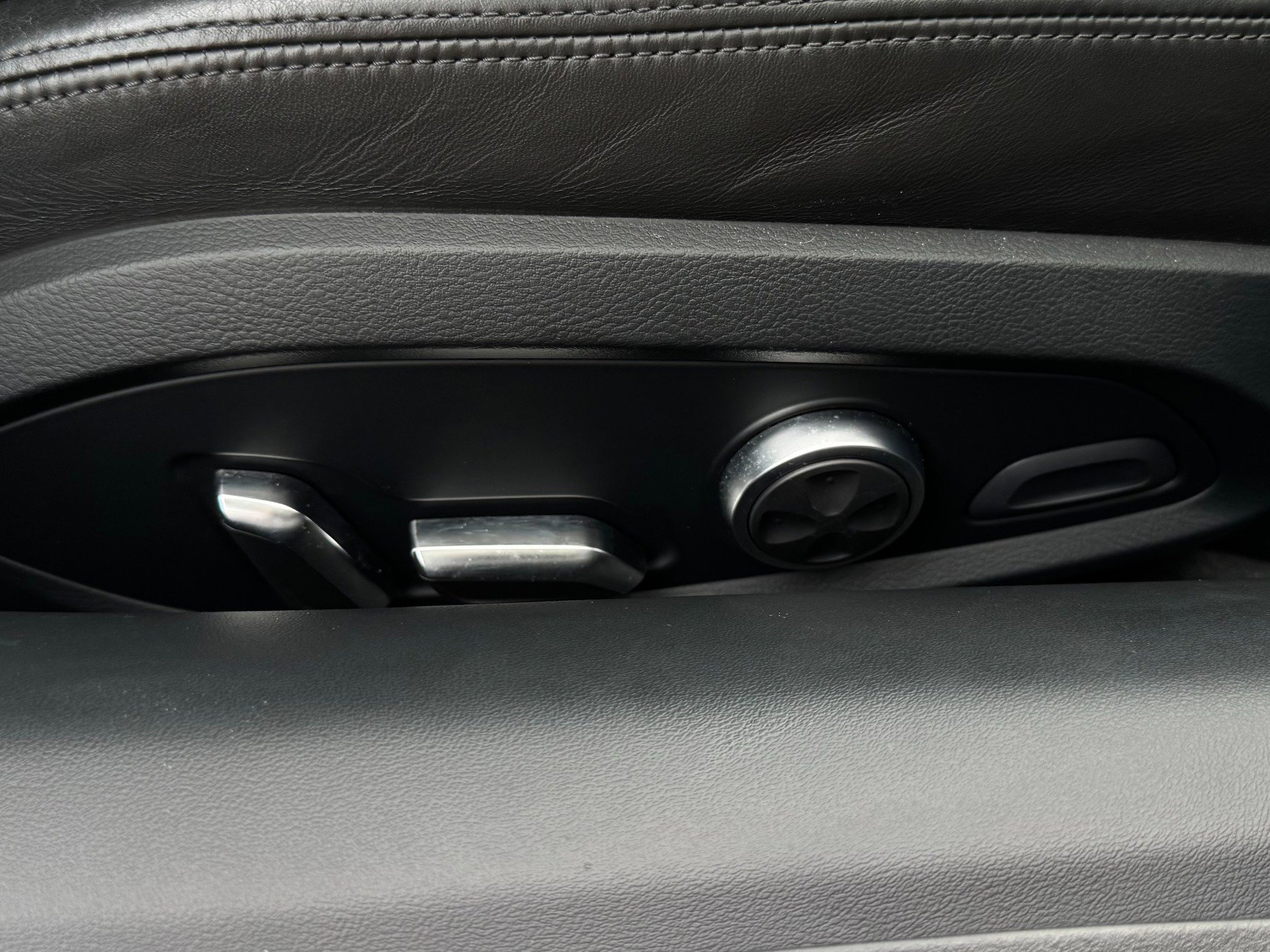 Used 2018 Audi R8 V10 image 23