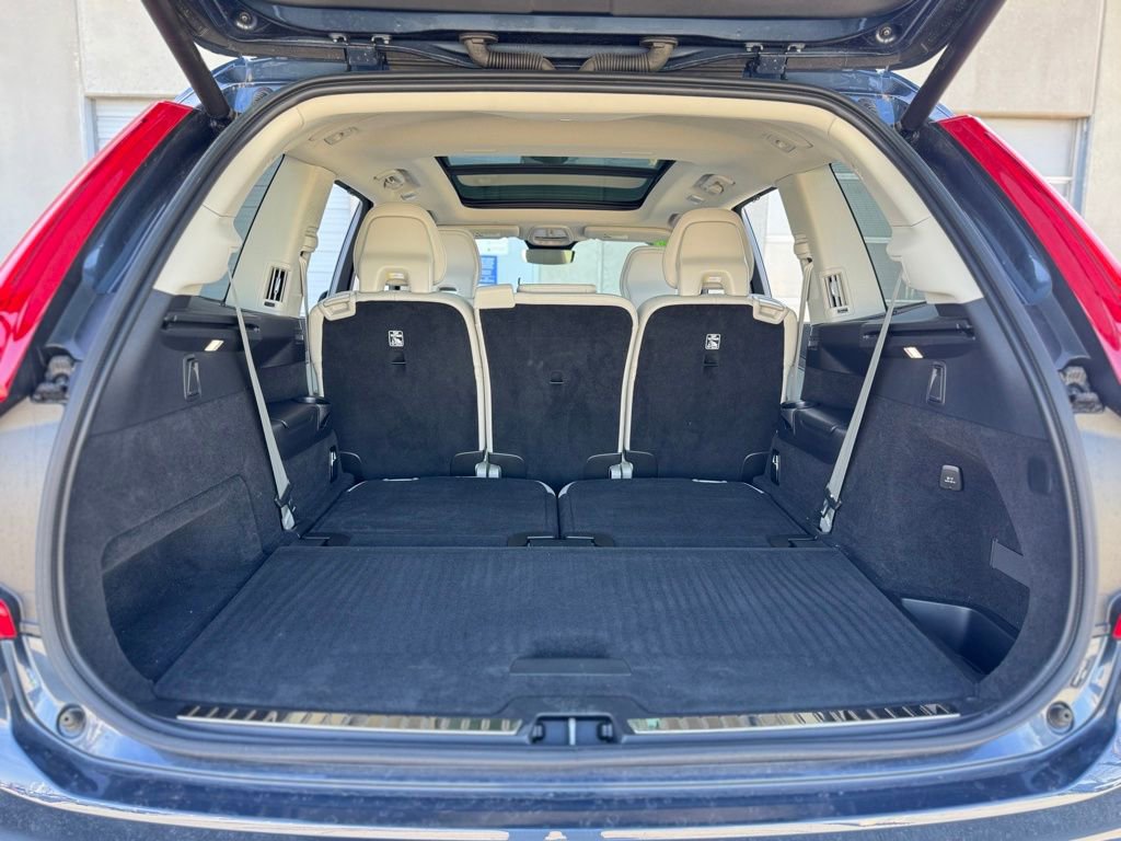 Used 2023 Volvo XC90 T8 Ultimate image 35