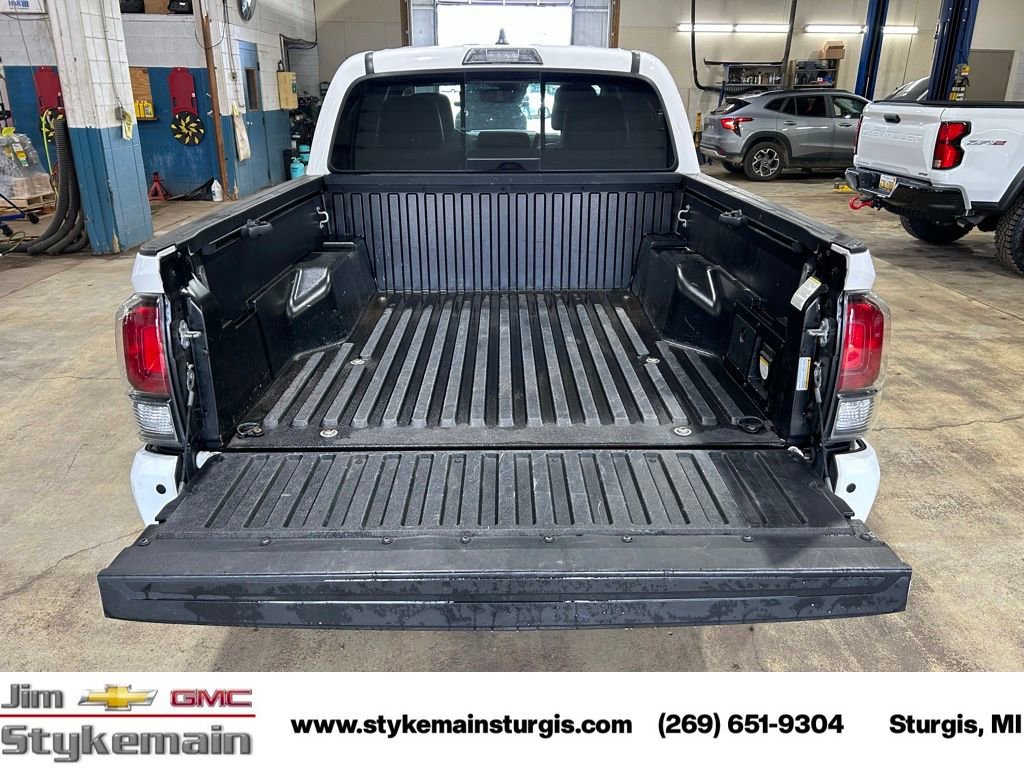 Used 2022 Toyota Tacoma TRD Pro AWD/4WD image 7