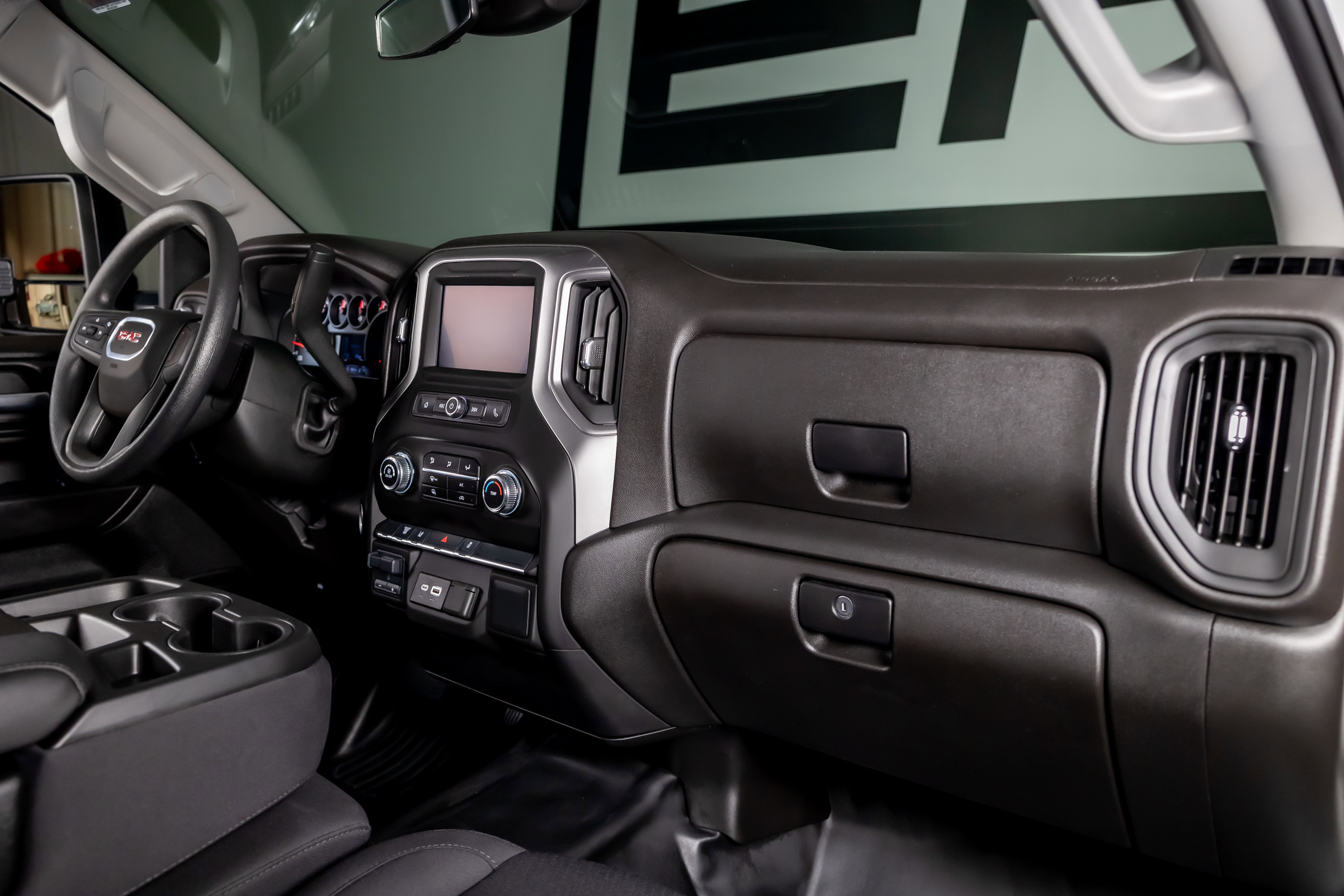 Used 2025 GMC Sierra 2500 Pro w/ Snow Plow Prep/Camper Package image 6