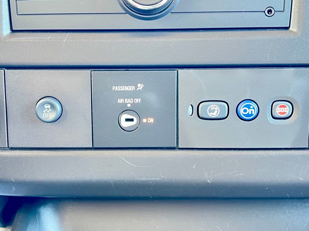 Used 2024 Chevrolet Express 2500 w/ Driver Convenience Package image 23