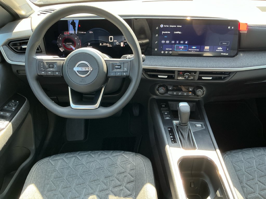 New 2027 Nissan Kicks SV AWD/4WD image 16