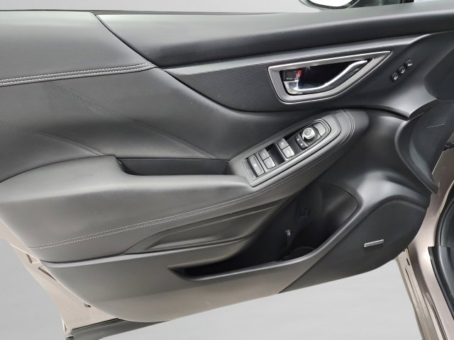 Used 2023 Subaru Forester Touring image 25