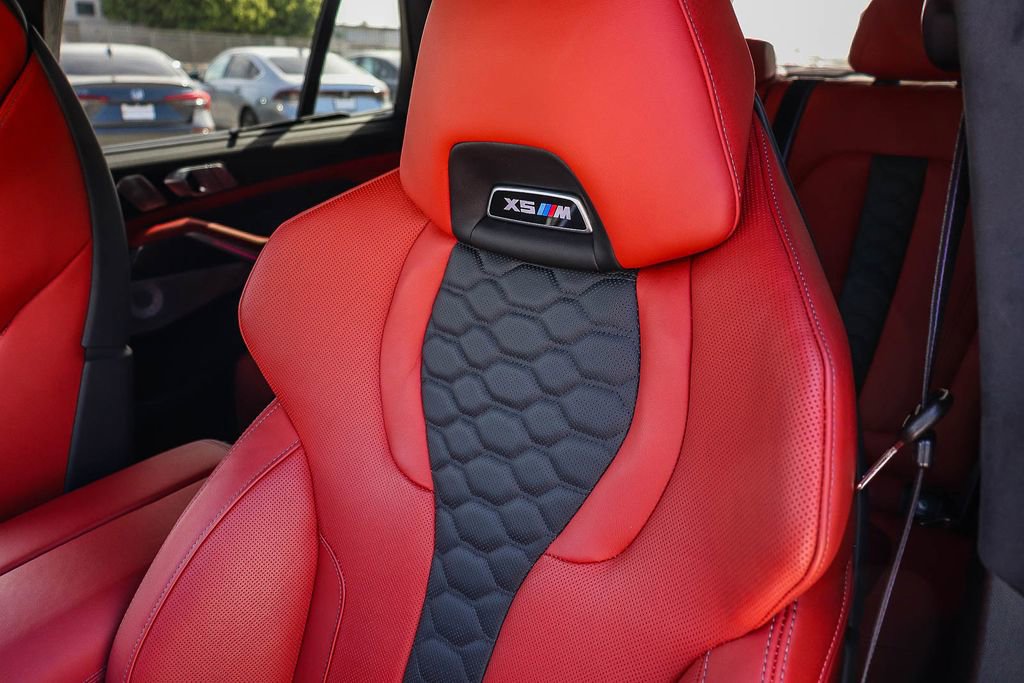 Certified 2025 BMW X5 M Competition w/ Executive Package image 28