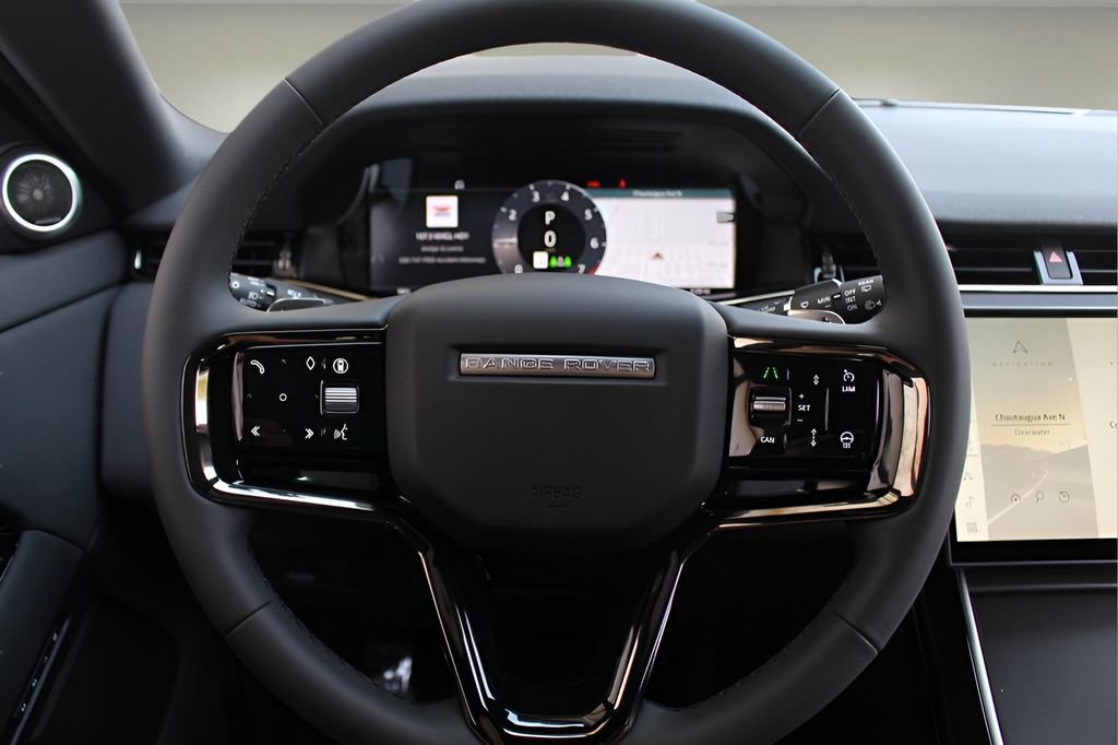 New 2026 Land Rover Range Rover Evoque S AWD/4WD image 19