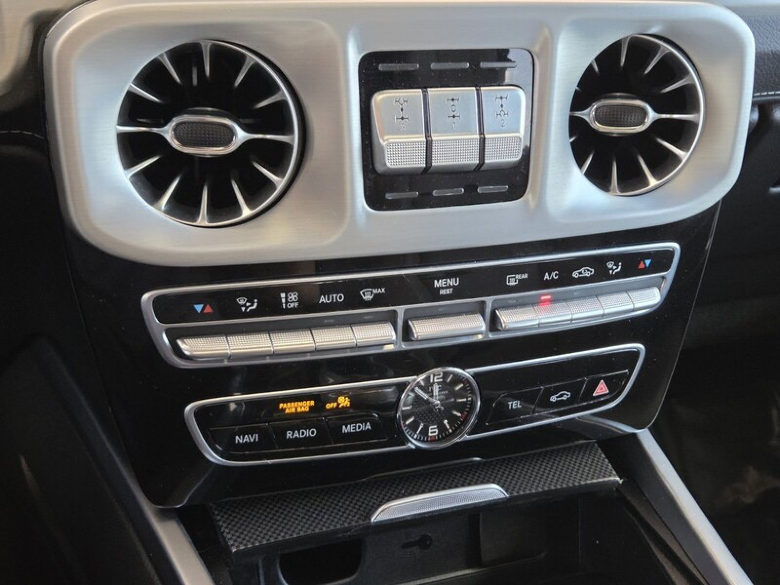 Certified 2024 Mercedes-Benz G 63 AMG 4MATIC image 30