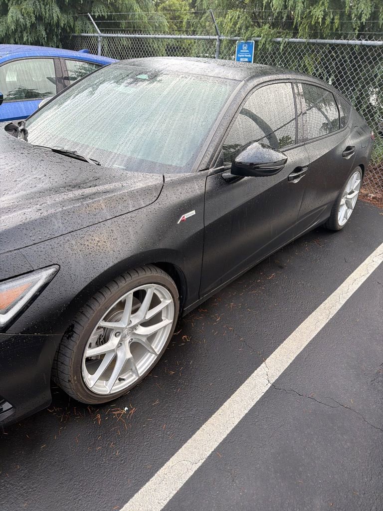 Used 2024 Acura Integra A-Spec FWD image 2