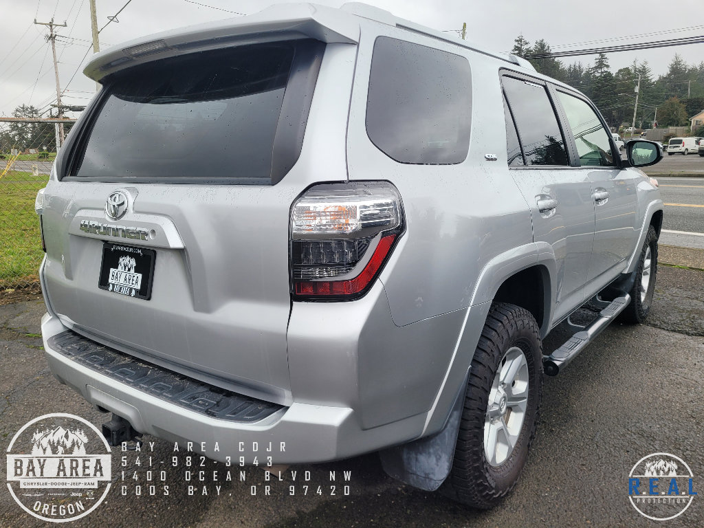 Used 2018 Toyota 4Runner 4WD image 5