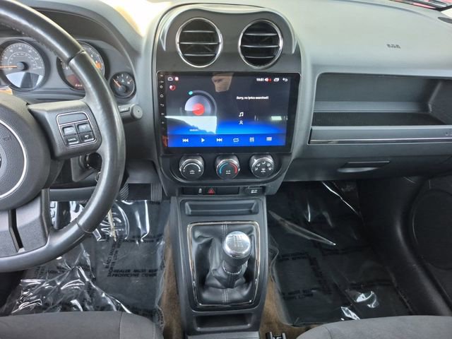 Used 2016 Jeep Patriot Sport w/ Power Value Group image 15