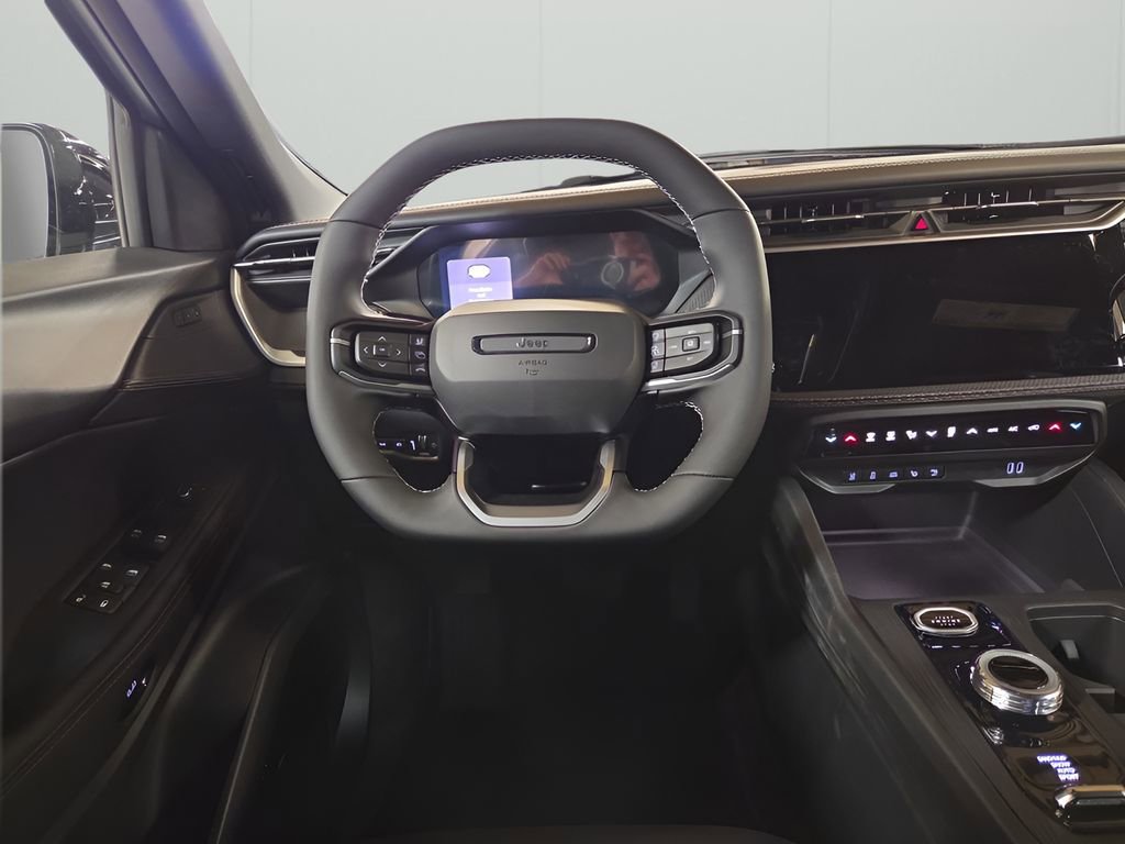 New 2026 Jeep Cherokee Overland image 13